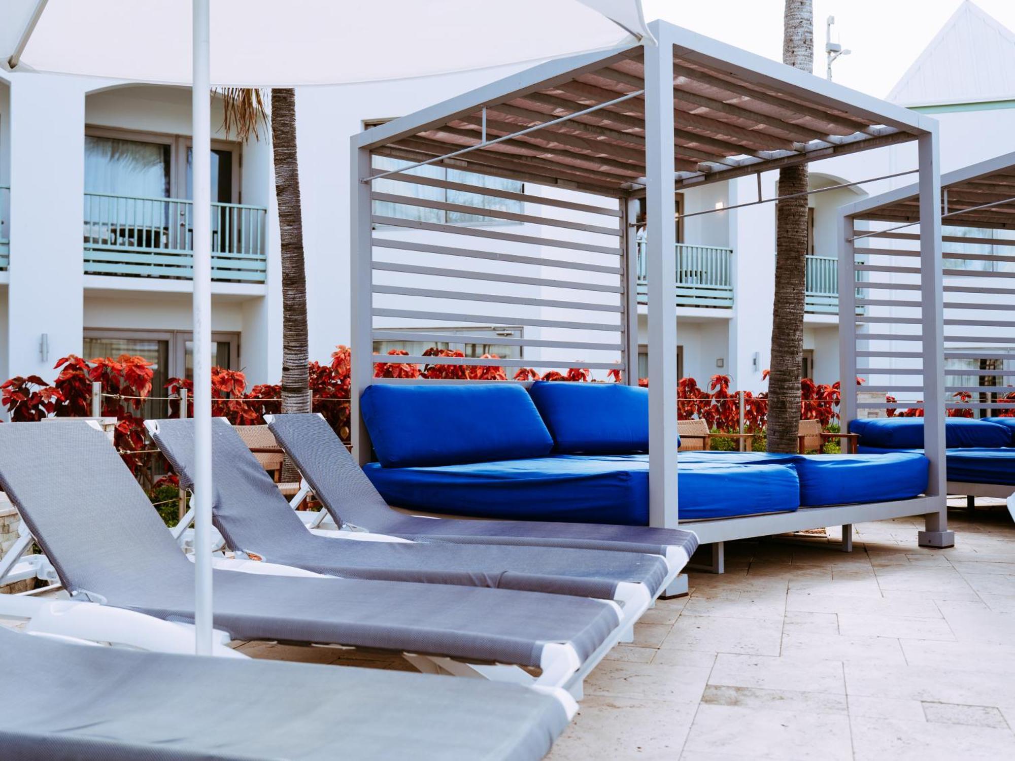 The Mill Resort And Suites Palm Beach Exterior foto