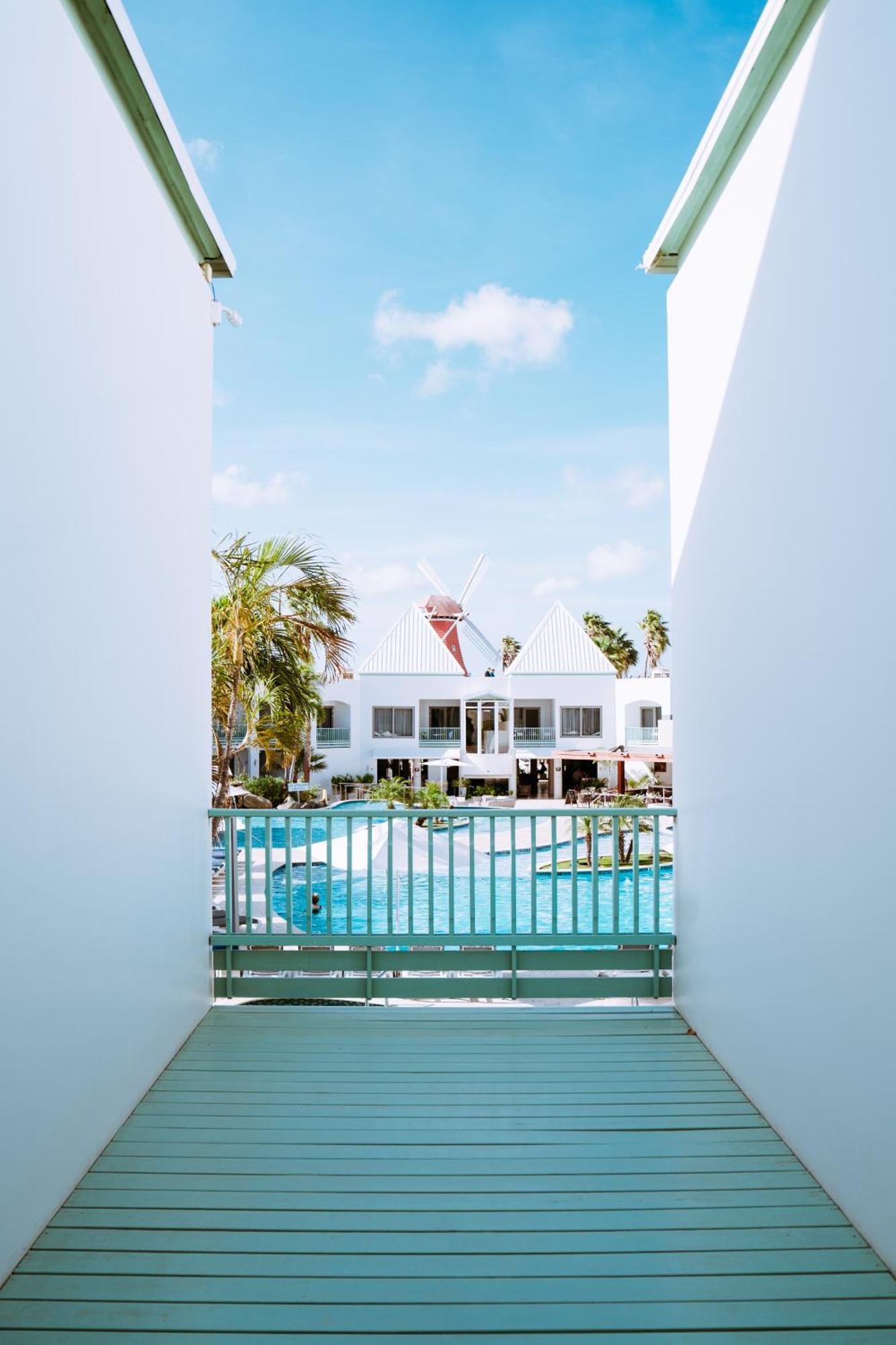 The Mill Resort And Suites Palm Beach Exterior foto